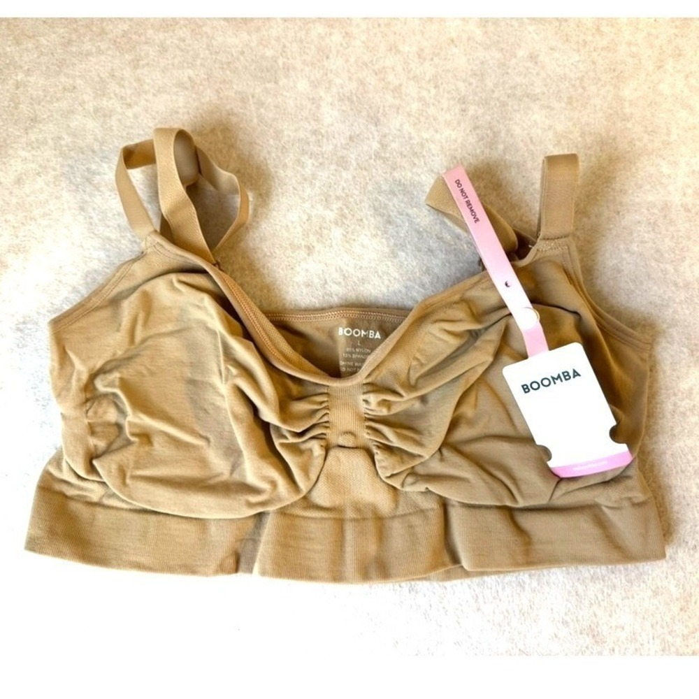 Boomba Bralette Beige Seamless Ruched Front Adjustable Straps Size Large NWT